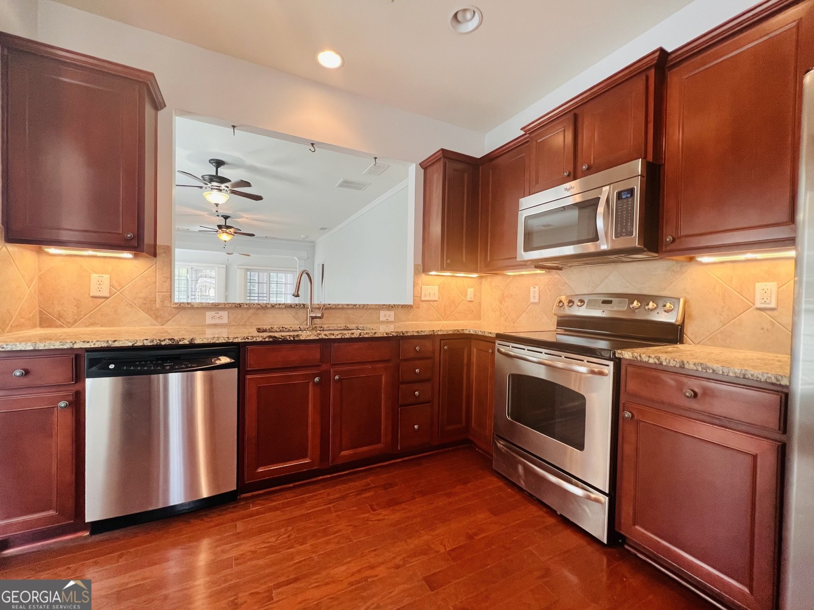 130 Magic Lily Drive Griffin - Photo 6