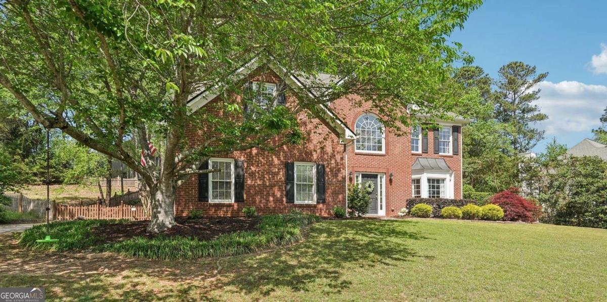 605 Silverberry Lane Sugar Hill - Photo 1