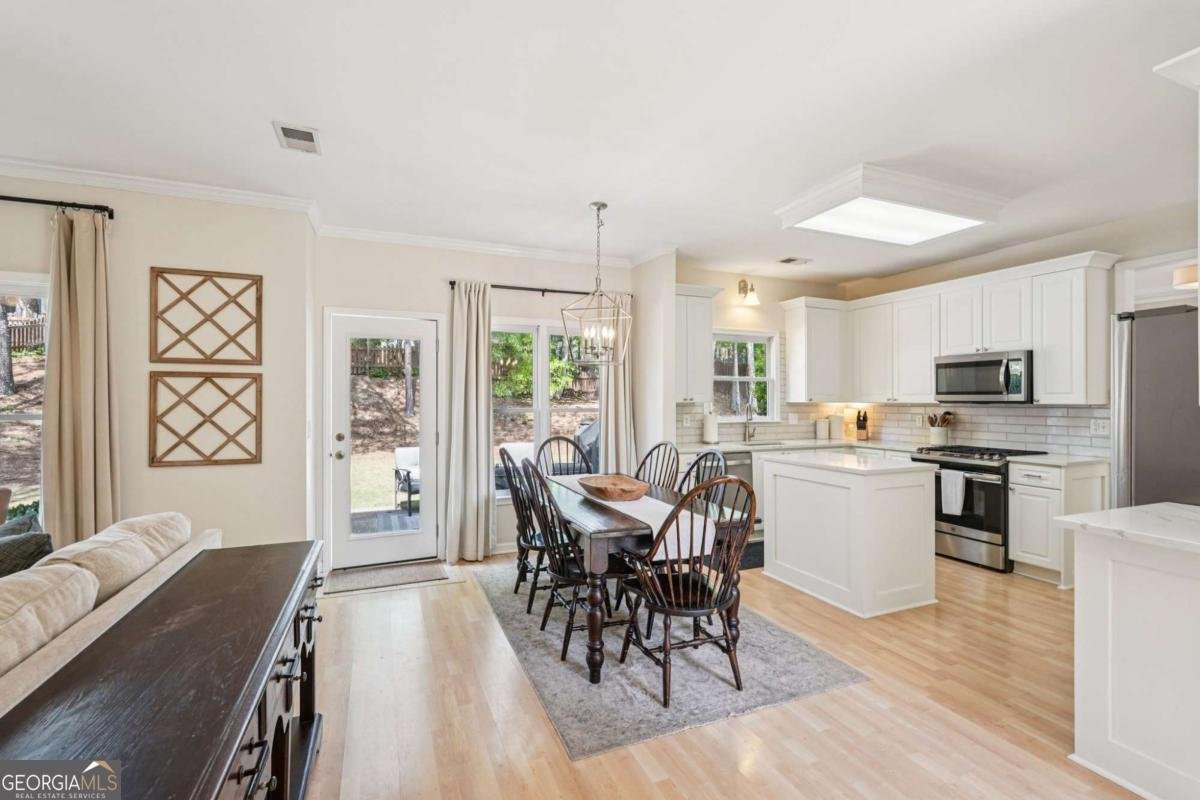 605 Silverberry Lane Sugar Hill - Photo 11