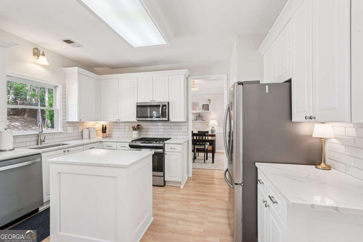 605 Silverberry Lane Sugar Hill - Photo 13