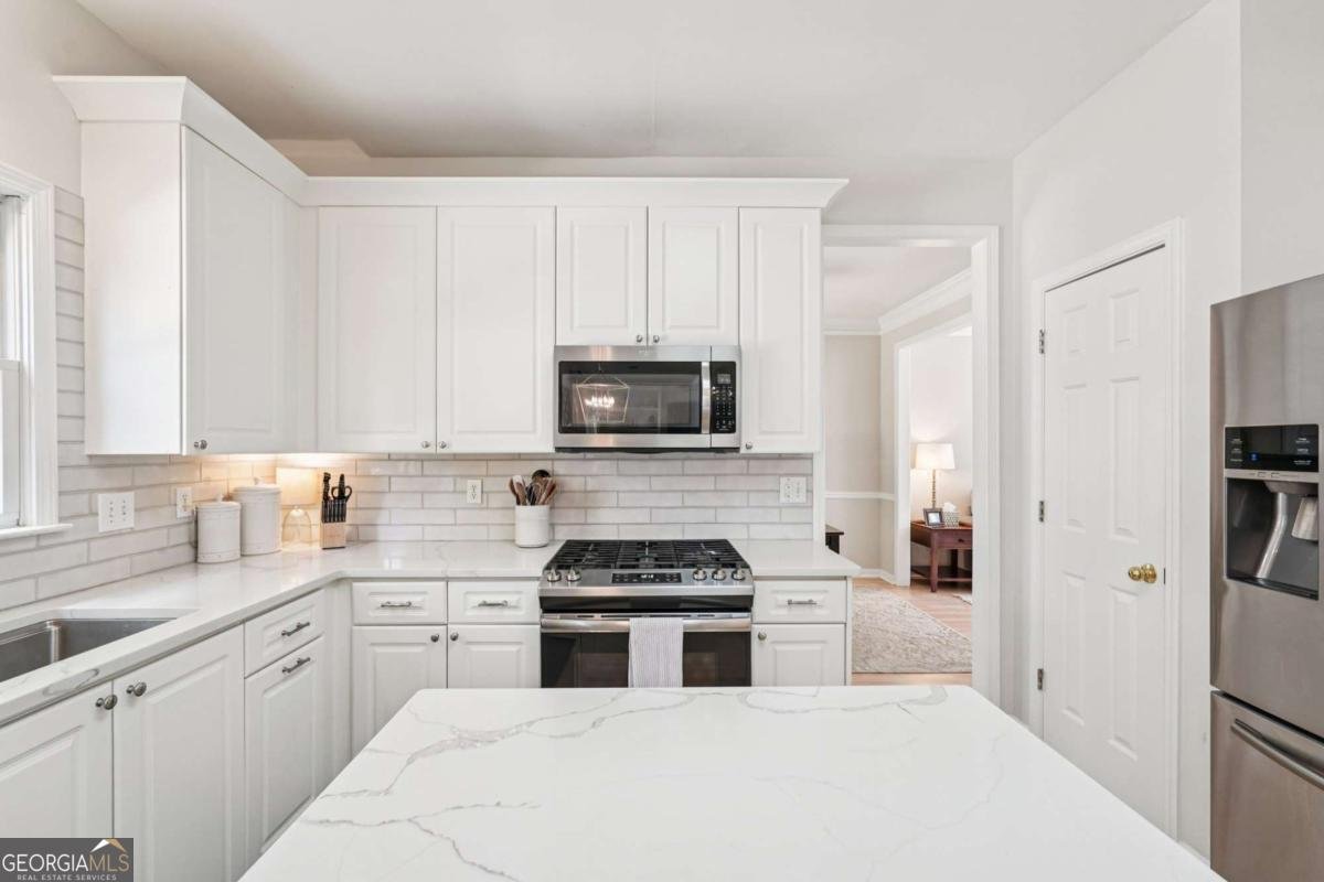 605 Silverberry Lane Sugar Hill - Photo 15