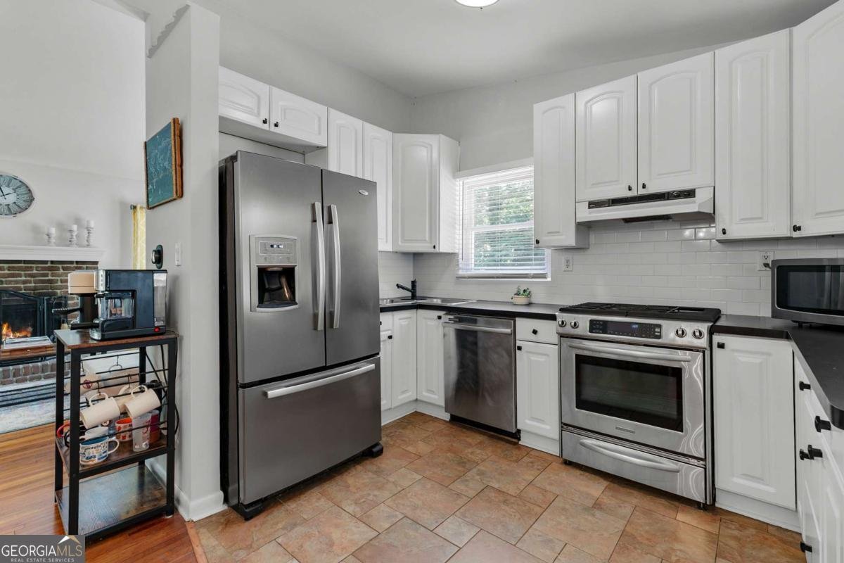 2485 Wentworth Drive Atlanta - Photo 10