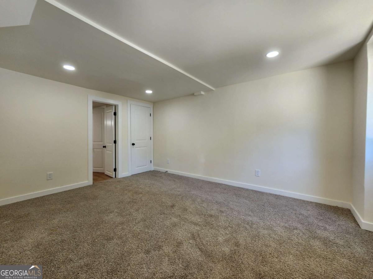 2877 Pine Needle Drive Atlanta - Photo 13