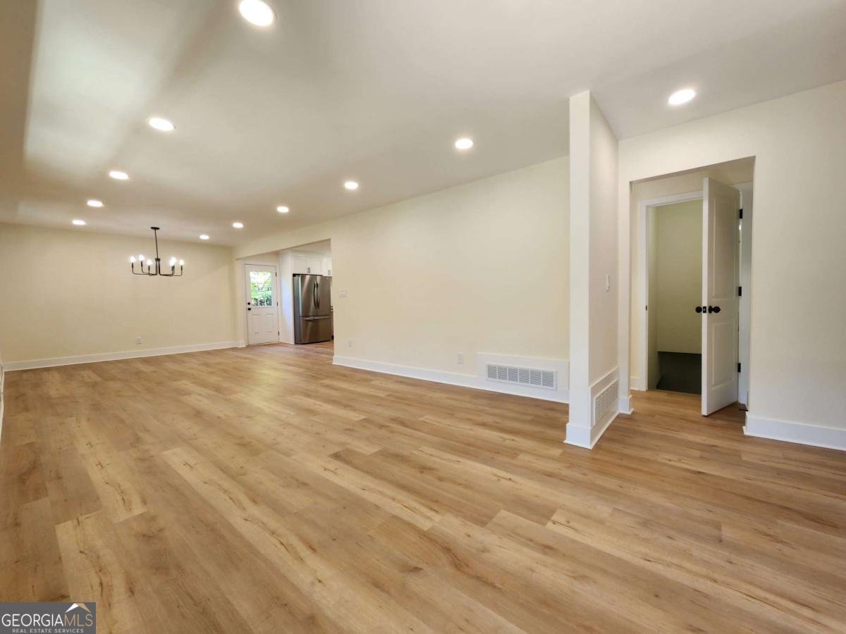 2877 Pine Needle Drive Atlanta - Photo 8