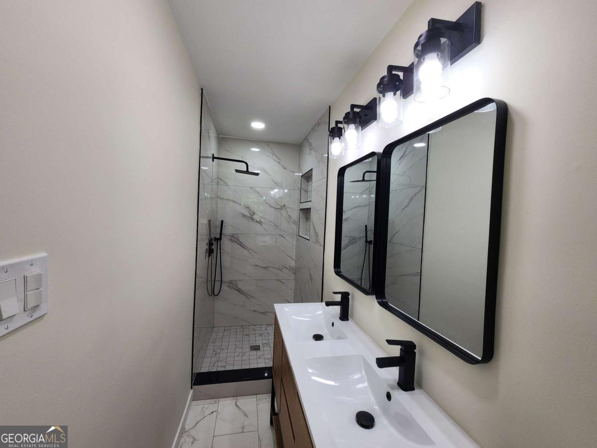 2877 Pine Needle Drive Atlanta - Photo 9