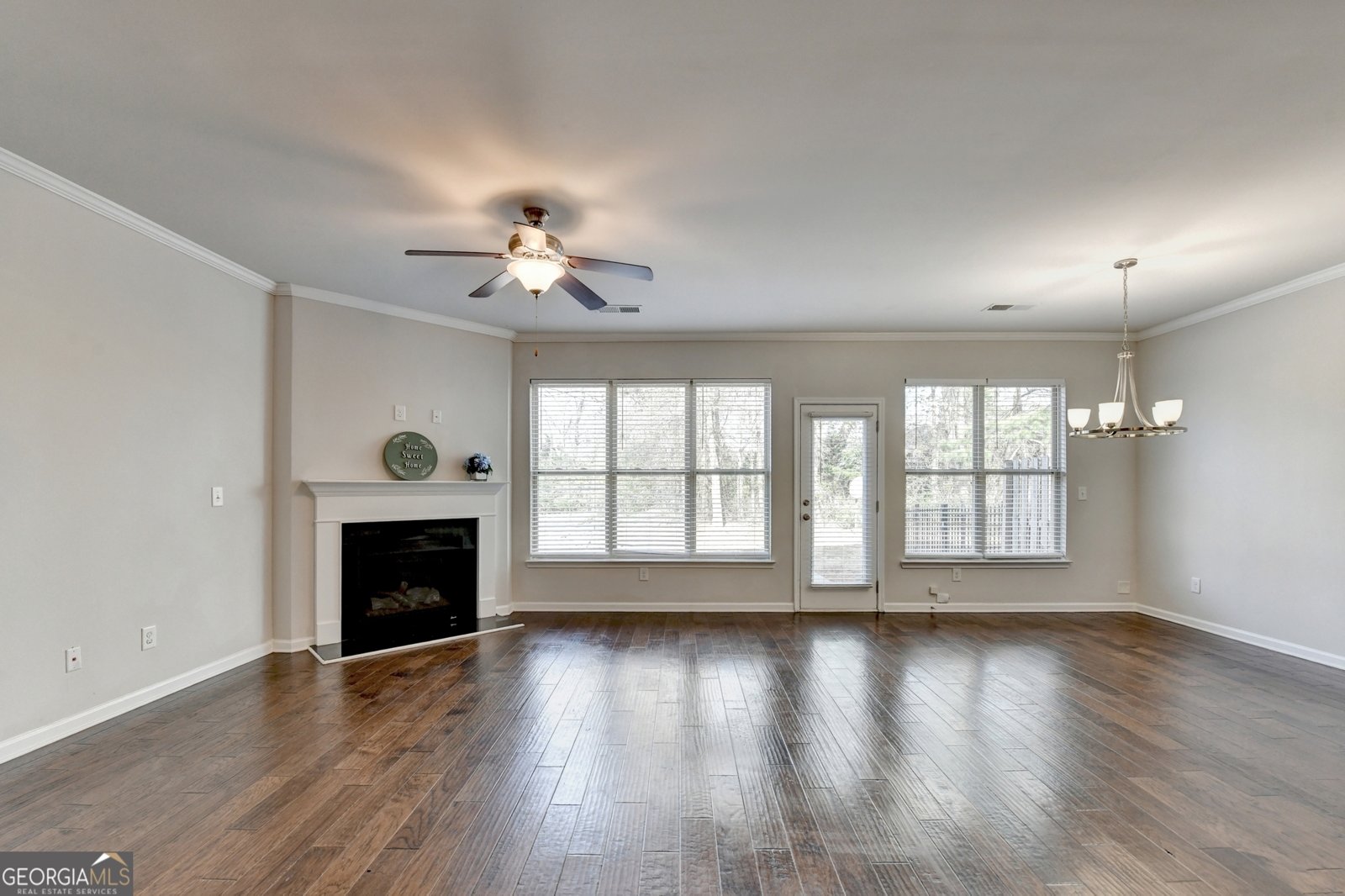5535 Lightheart Court Suwanee - Photo 16