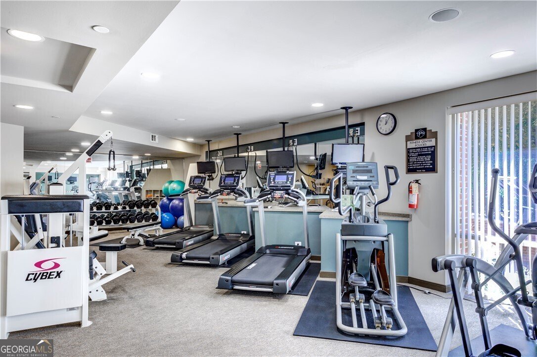 2626 Peachtree Road Atlanta - Photo 35