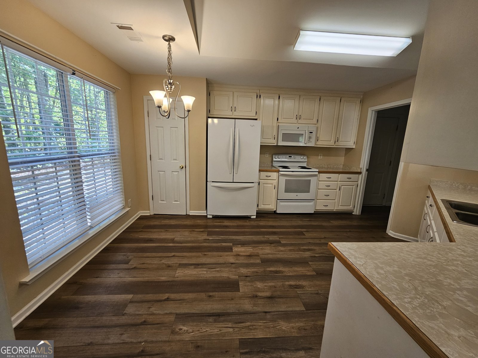 124 Kimbell Farm Drive Locust Grove - Photo 6