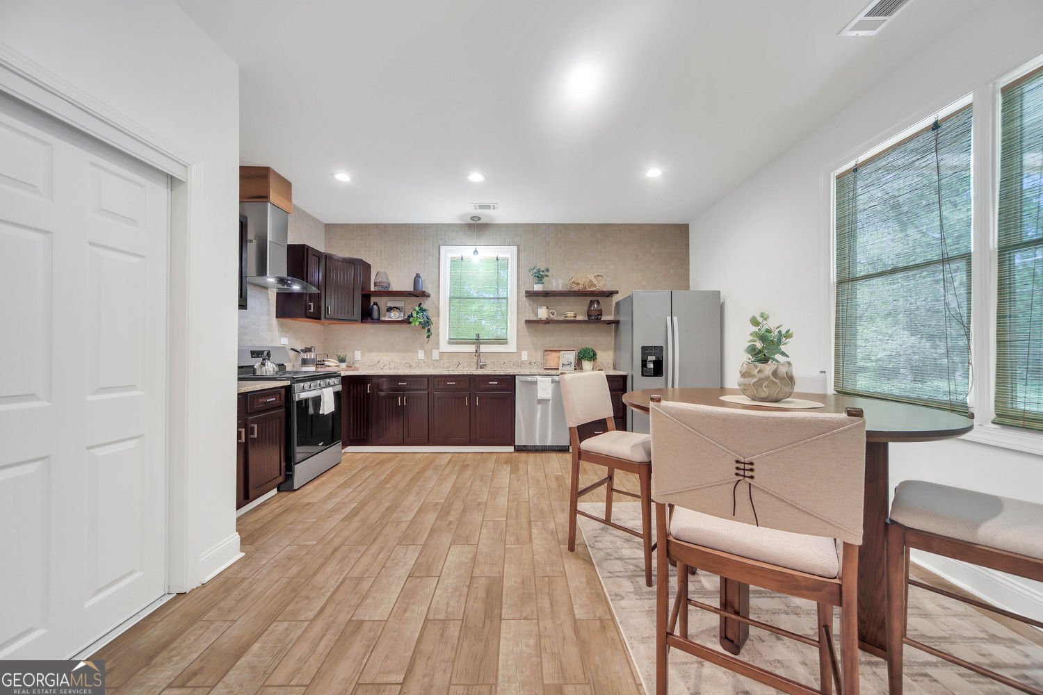 5429 Mountain Street Stone Mountain - Photo 15