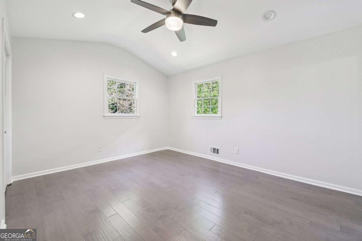 2160 Groover Road Marietta - Photo 13