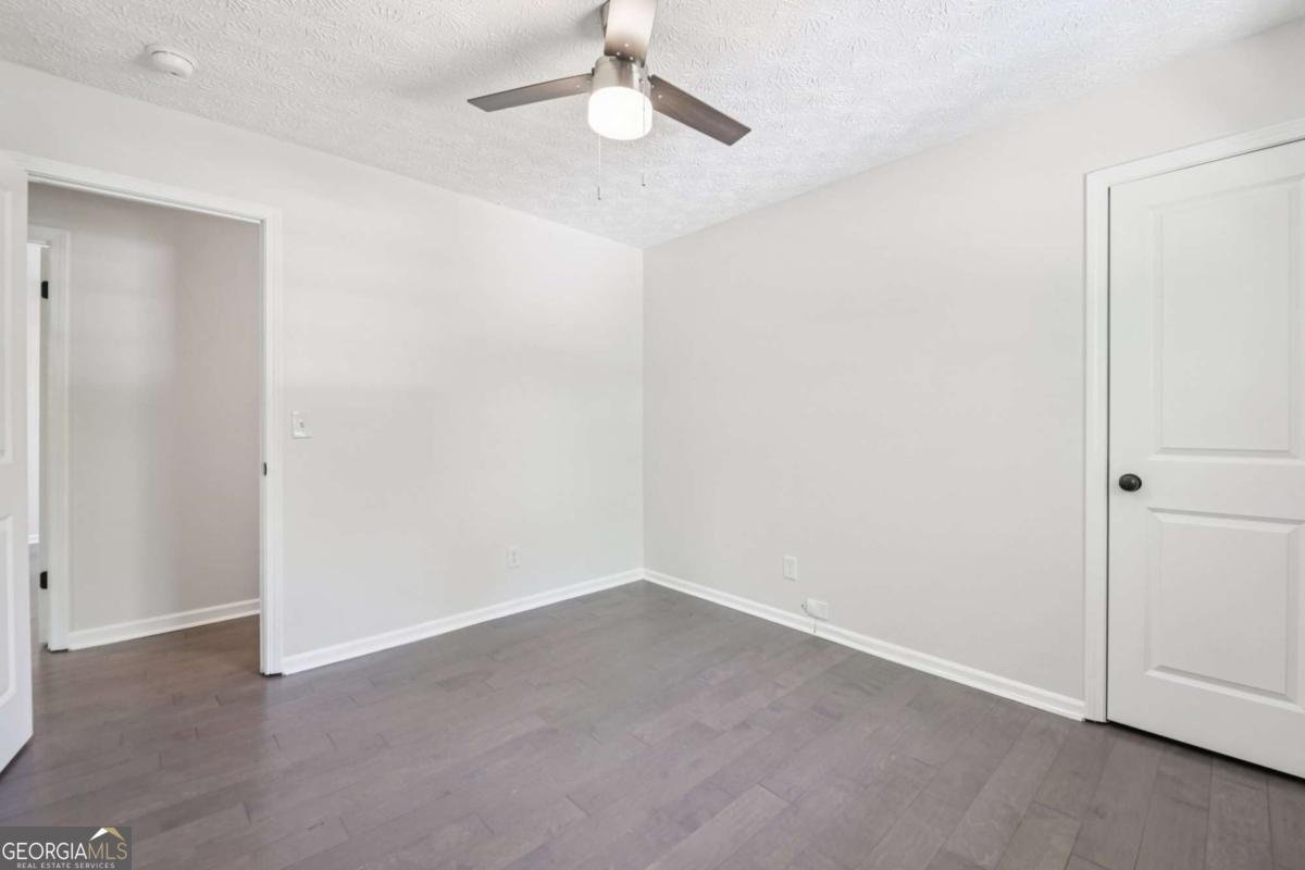 2160 Groover Road Marietta - Photo 16