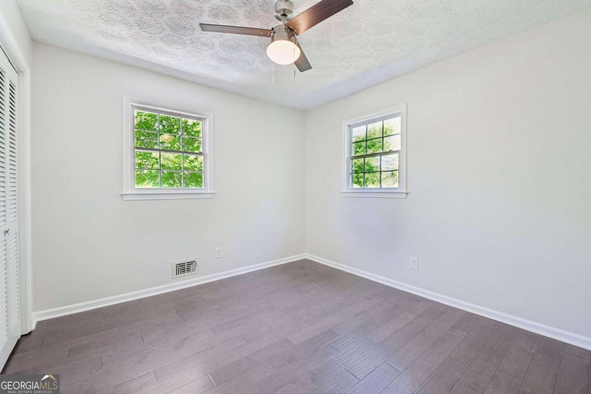 2160 Groover Road Marietta - Photo 19