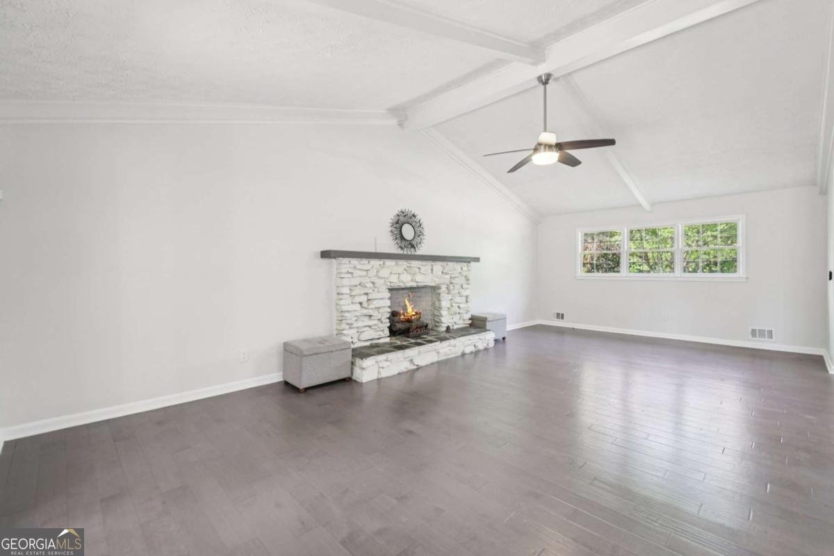 2160 Groover Road Marietta - Photo 6