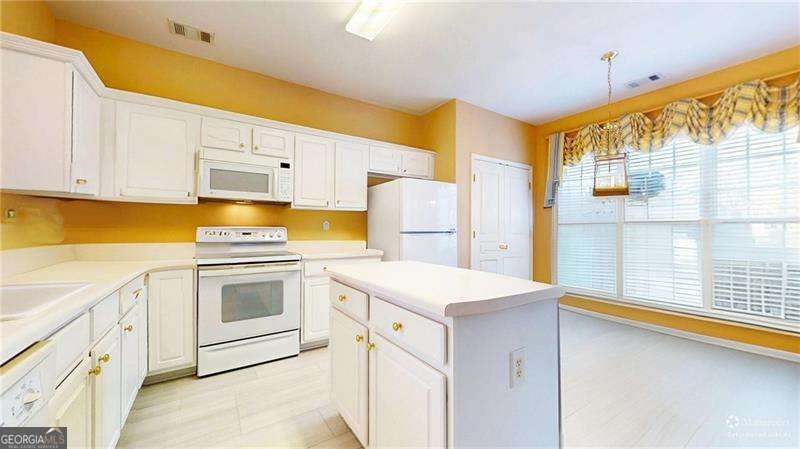 933 Santa Anita Drive Woodstock - Photo 15