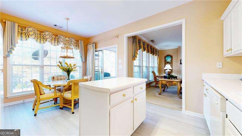 933 Santa Anita Drive Woodstock - Photo 16