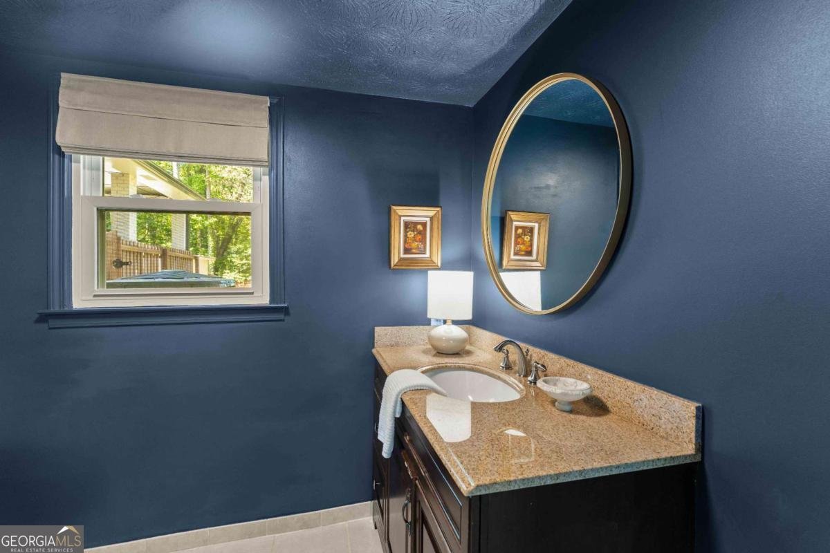 4714 Andalusia Court Dunwoody - Photo 32