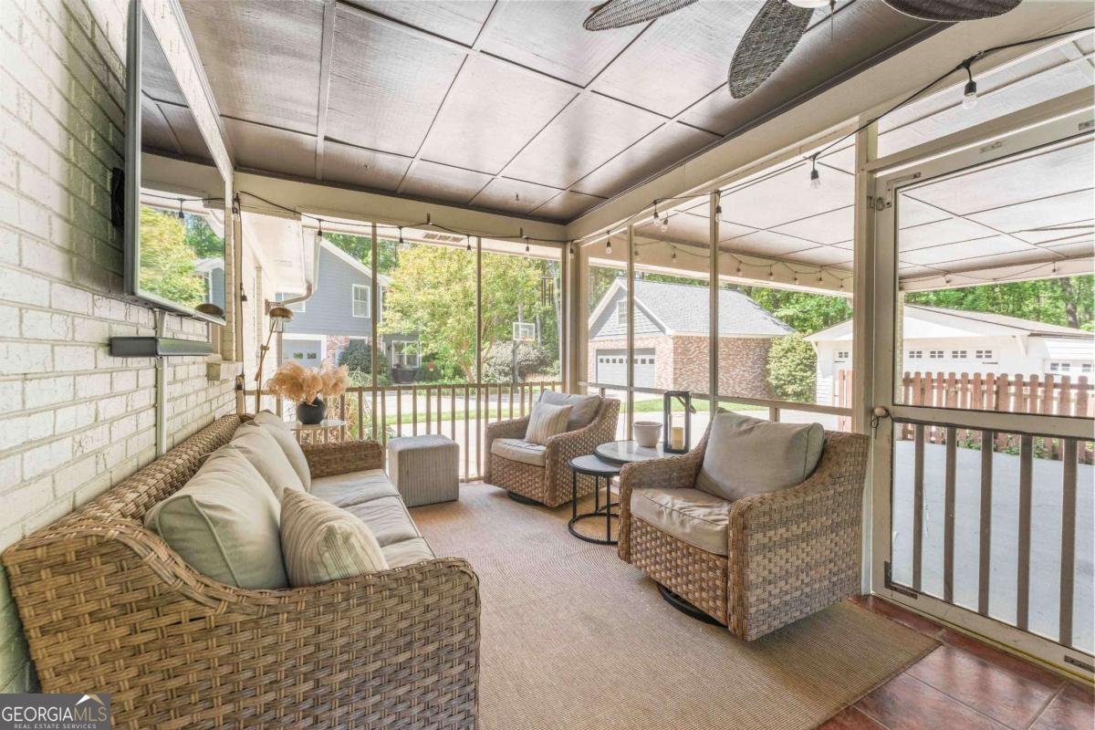 4714 Andalusia Court Dunwoody - Photo 34