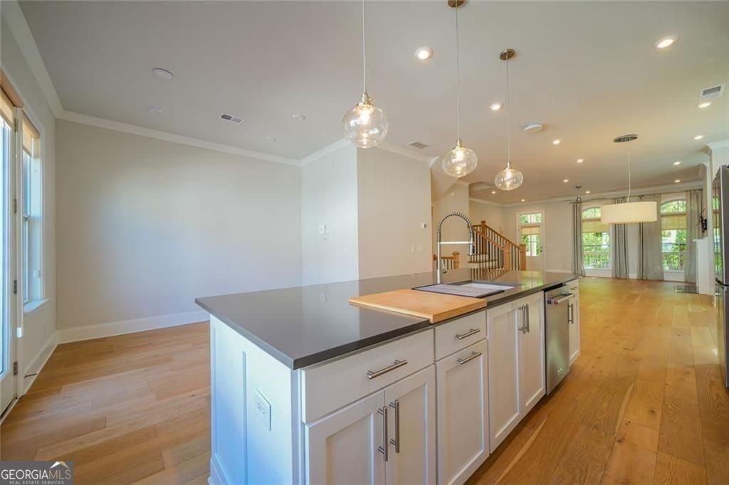 685 Brennan Drive Decatur - Photo 10