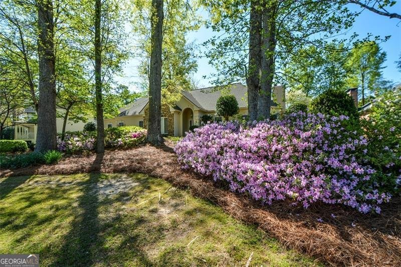 6085 Wellington Court Cumming - Photo 12