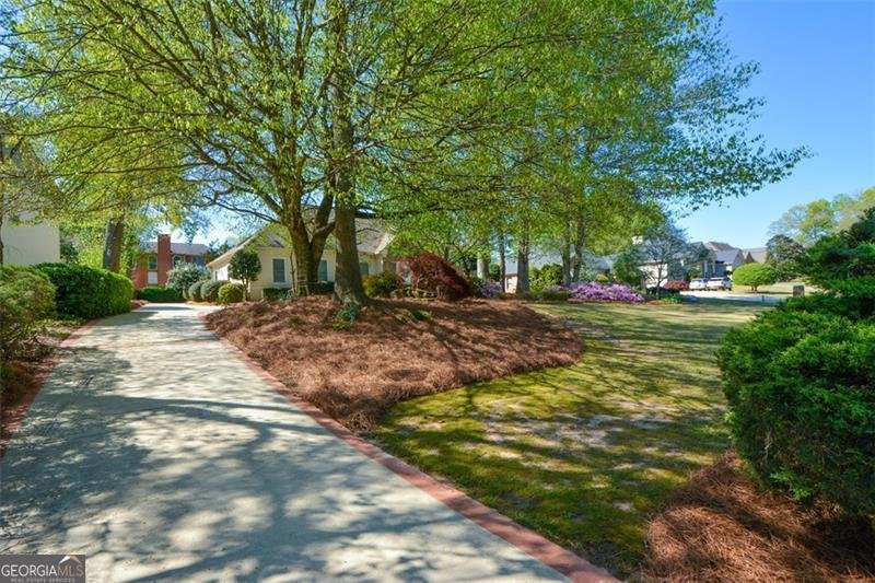 6085 Wellington Court Cumming - Photo 6