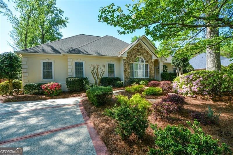 6085 Wellington Court Cumming - Photo 7