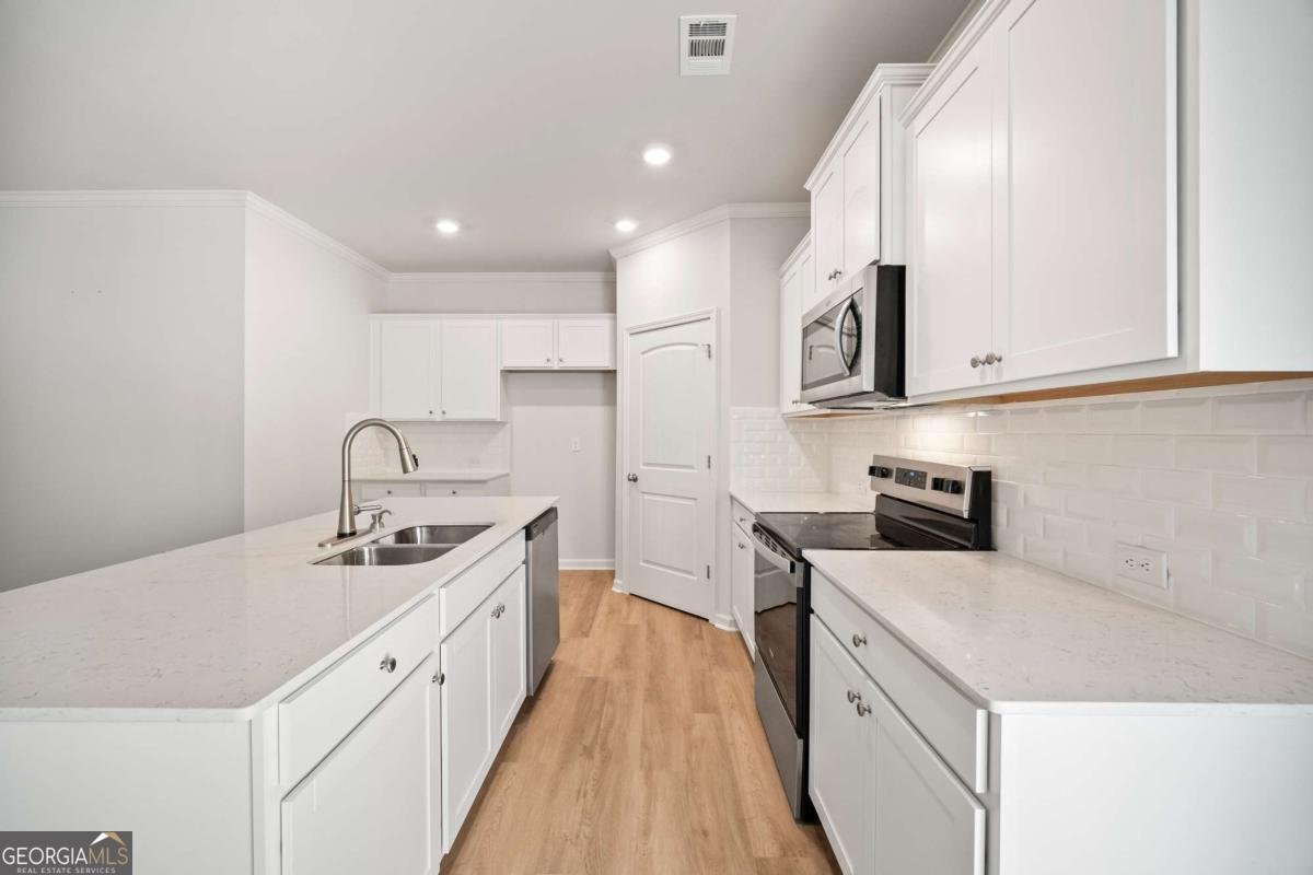 6710 Corryton Street Flowery Branch - Photo 7