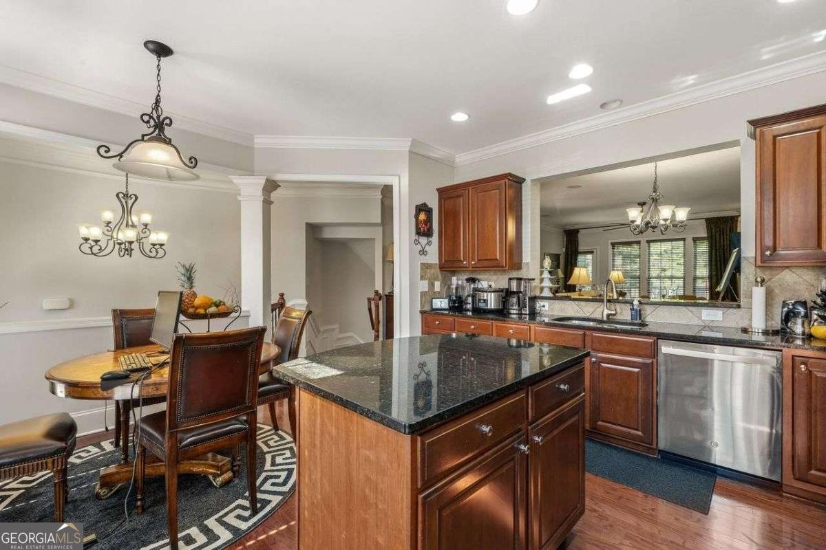 2852 Overlook Court Atlanta - Photo 11