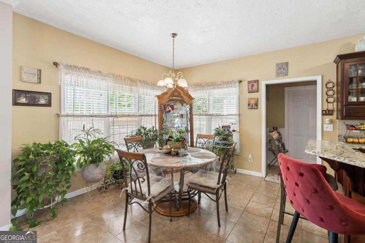 3075 Zermatt Way Snellville - Photo 12