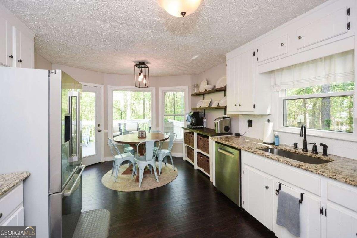 304 Cacique Court Woodstock - Photo 16