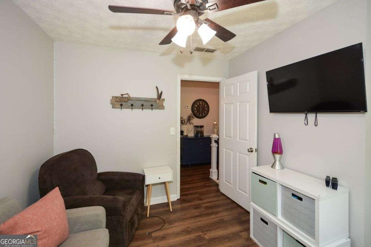 304 Cacique Court Woodstock - Photo 38