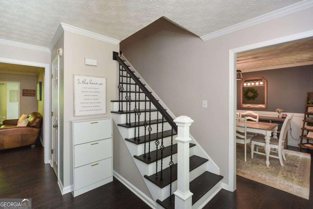 304 Cacique Court Woodstock - Photo 7