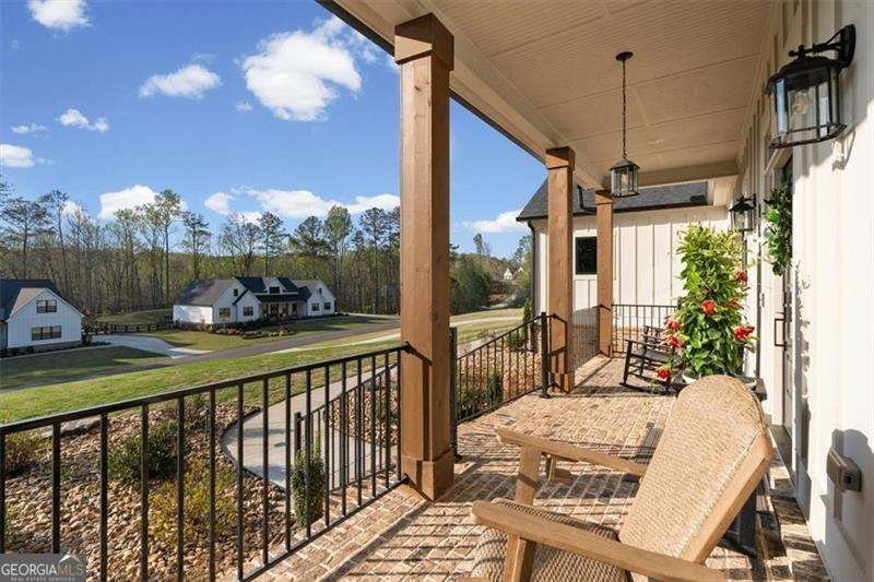 283 London Road Ball Ground - Photo 10