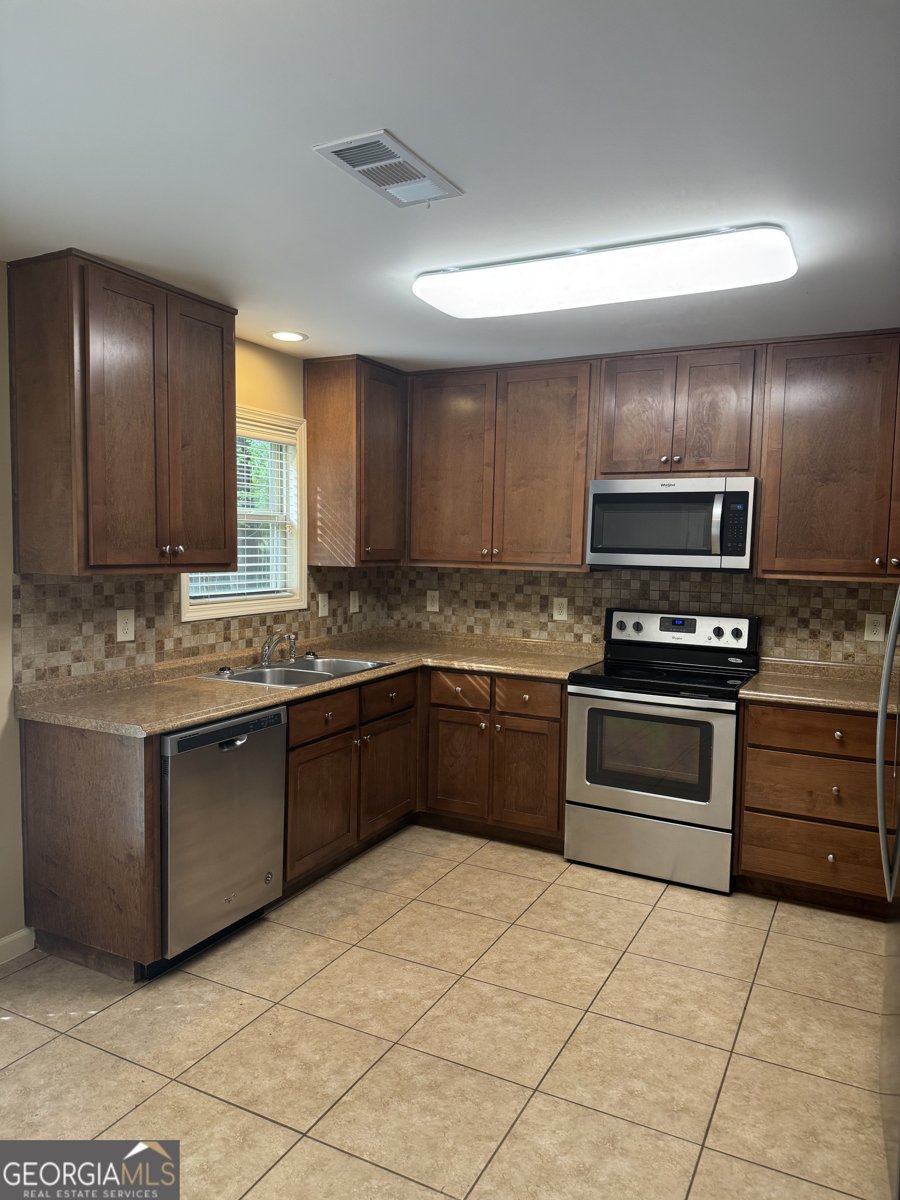 7883 Pendergrass Road Hoschton - Photo 12