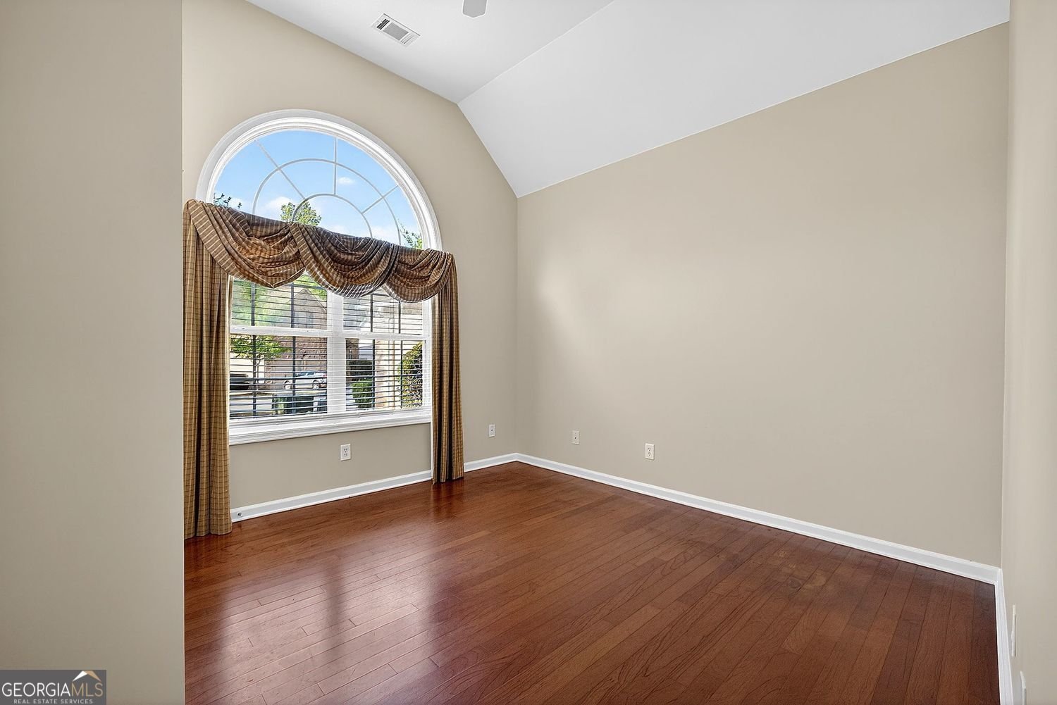 8004 Larksview Drive Fairburn - Photo 13