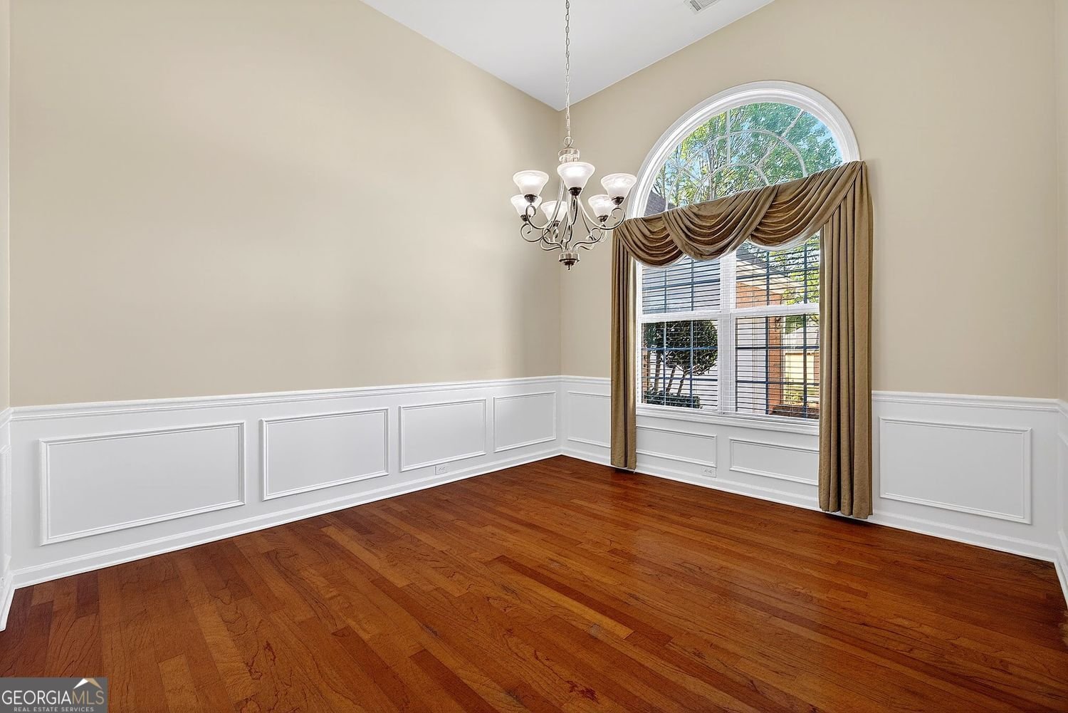 8004 Larksview Drive Fairburn - Photo 8