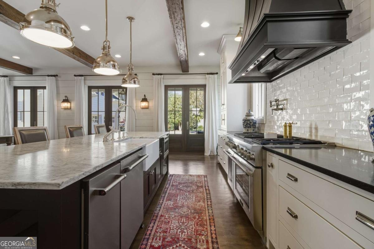 82 Wood Place Roswell - Photo 8