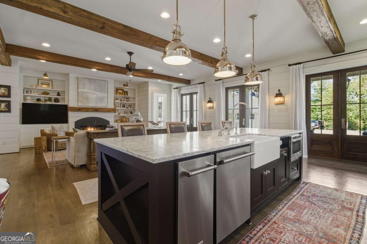 82 Wood Place Roswell - Photo 9