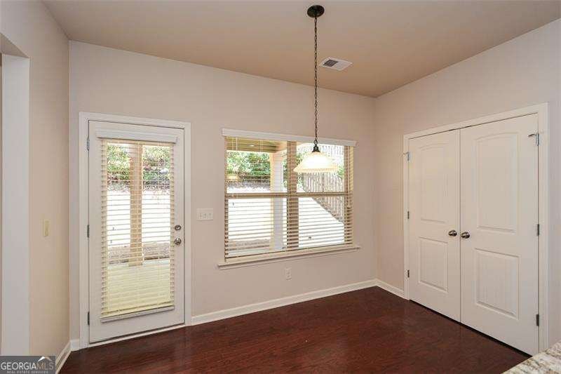 140 Cornerstone Circle Woodstock - Photo 11