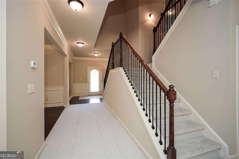 140 Cornerstone Circle Woodstock - Photo 21