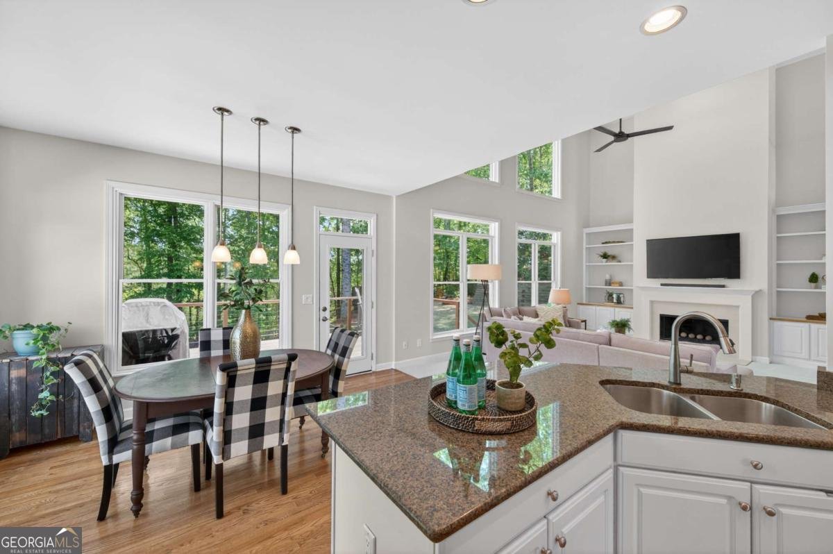 6650 River Crest Point Suwanee - Photo 12