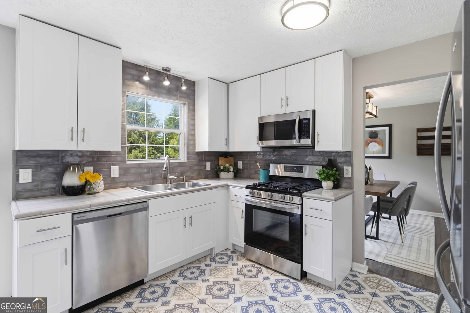 405 Plantation Way Woodstock - Photo 18