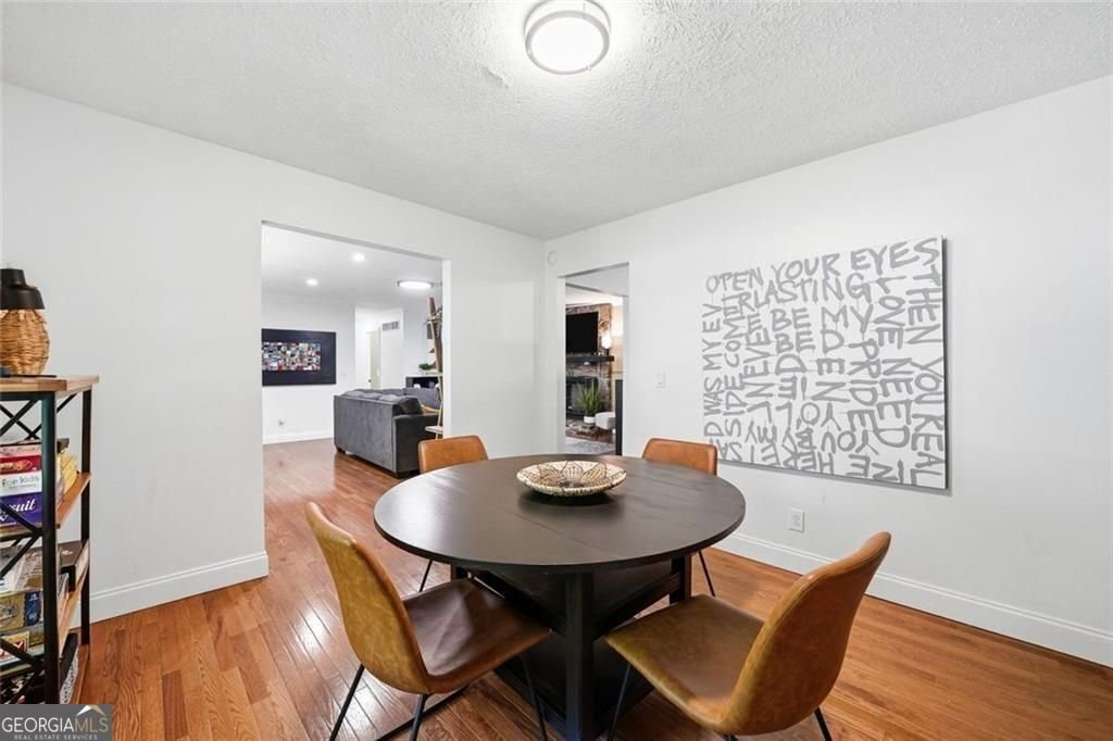 306 Jason Court Woodstock - Photo 11