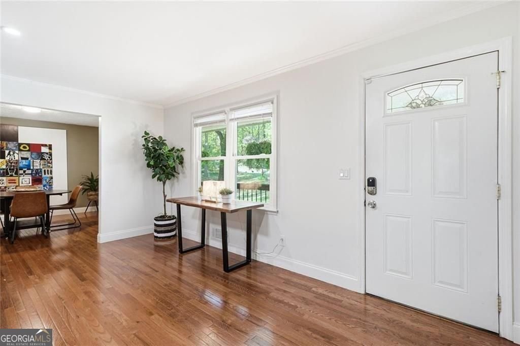 306 Jason Court Woodstock - Photo 6