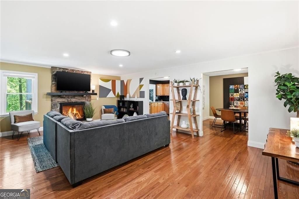 306 Jason Court Woodstock - Photo 7