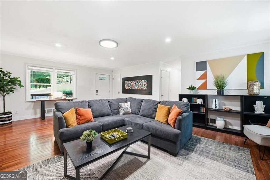 306 Jason Court Woodstock - Photo 9