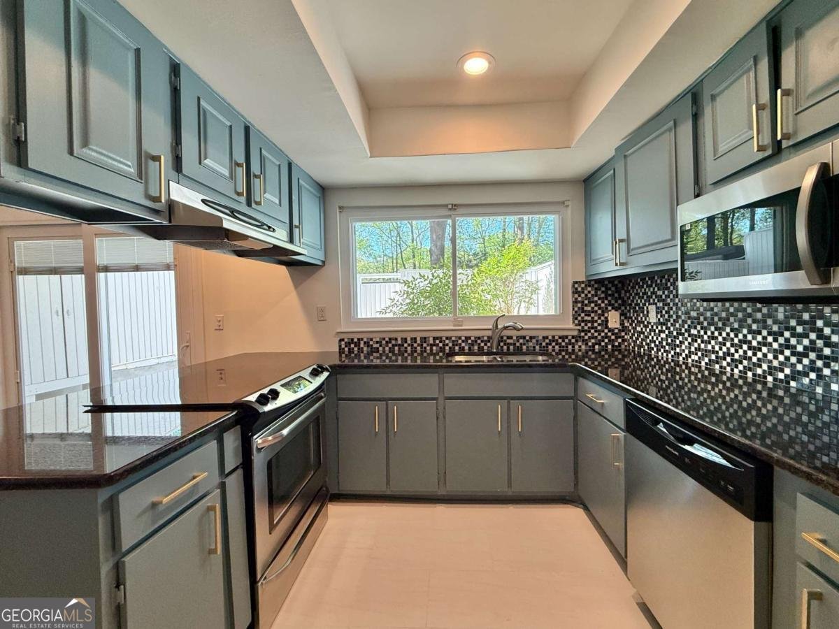 7344 Cardigan Circle Atlanta - Photo 14