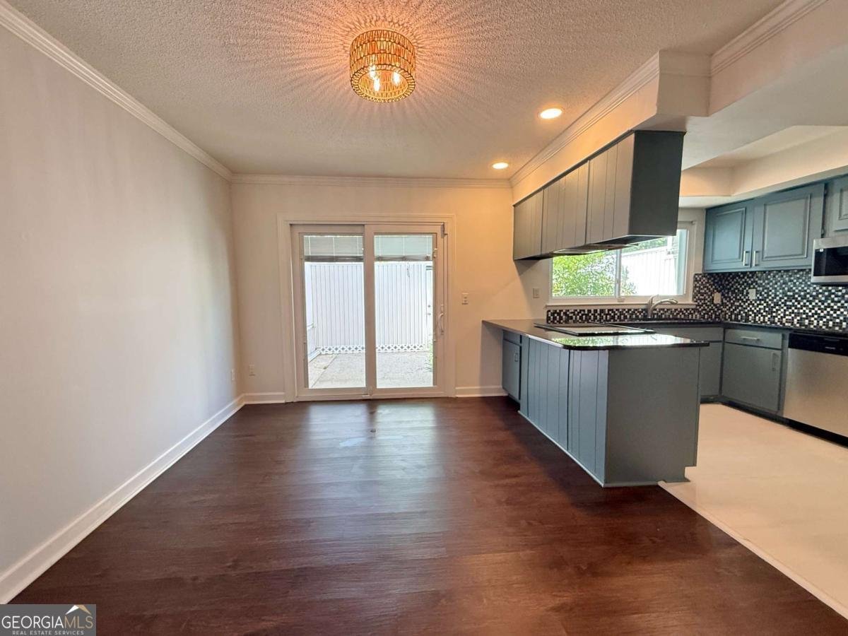 7344 Cardigan Circle Atlanta - Photo 16