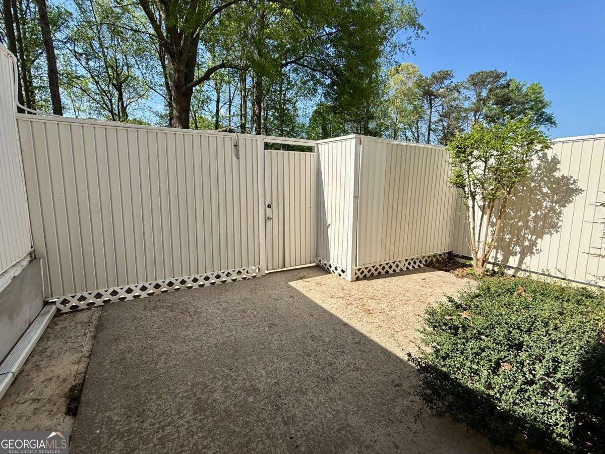 7344 Cardigan Circle Atlanta - Photo 18