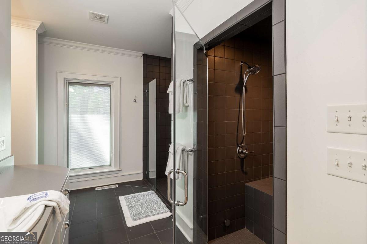 385 Woodward Way Athens - Photo 17