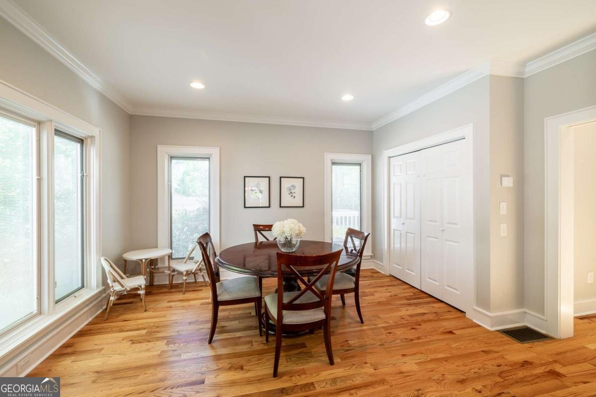 385 Woodward Way Athens - Photo 22